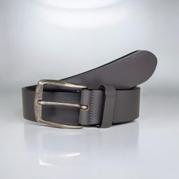 cintura uomo vera pelle - cintura uomo cuoio - cintura uomo artigianale - cintura uomo made in Italy - cintura uomo elegante - cintura uomo casual - cintura uomo regolabile - cintura uomo pelle nera - cintura uomo pelle marrone - cintura in cuoio per uomo - cintura uomo con fibbia argento - cintura uomo taglia unica - cintura pelle uomo alta qualità - cintura uomo handmade - cintura fashion uomo - cintura da uomo italiana - cintura uomo vera pelle artigianale - cintura uomo cuoio effetto vintage - cintura uomo regolabile con vite - cintura da uomo per jeans - cintura pelle uomo lavorazione a mano - accessori in pelle uomo - cintura classica uomo in cuoio - cintura uomo per abito elegante - cintura uomo per tutti i giorni - cintura uomo robusta e resistente - cintura uomo effetto squamato - cintura cuoio uomo fibbia made in Italy